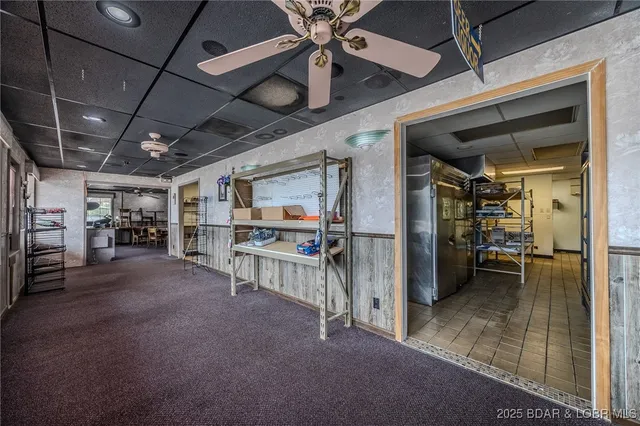 $319,000 | 33023 Highway 7, Edwards, MO 65326