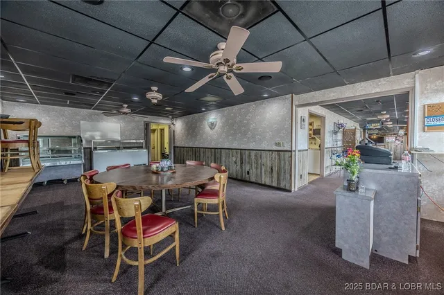 $319,000 | 33023 Highway 7, Edwards, MO 65326