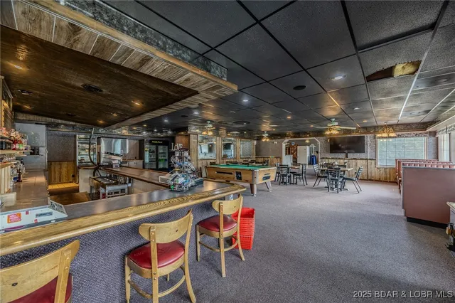 $319,000 | 33023 Highway 7, Edwards, MO 65326