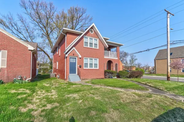 $329,000 | 401-403 South Lincoln Park Drive, Evansville, IN 47714