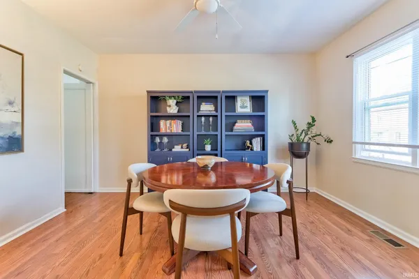 $329,000 | 401-403 South Lincoln Park Drive, Evansville, IN 47714