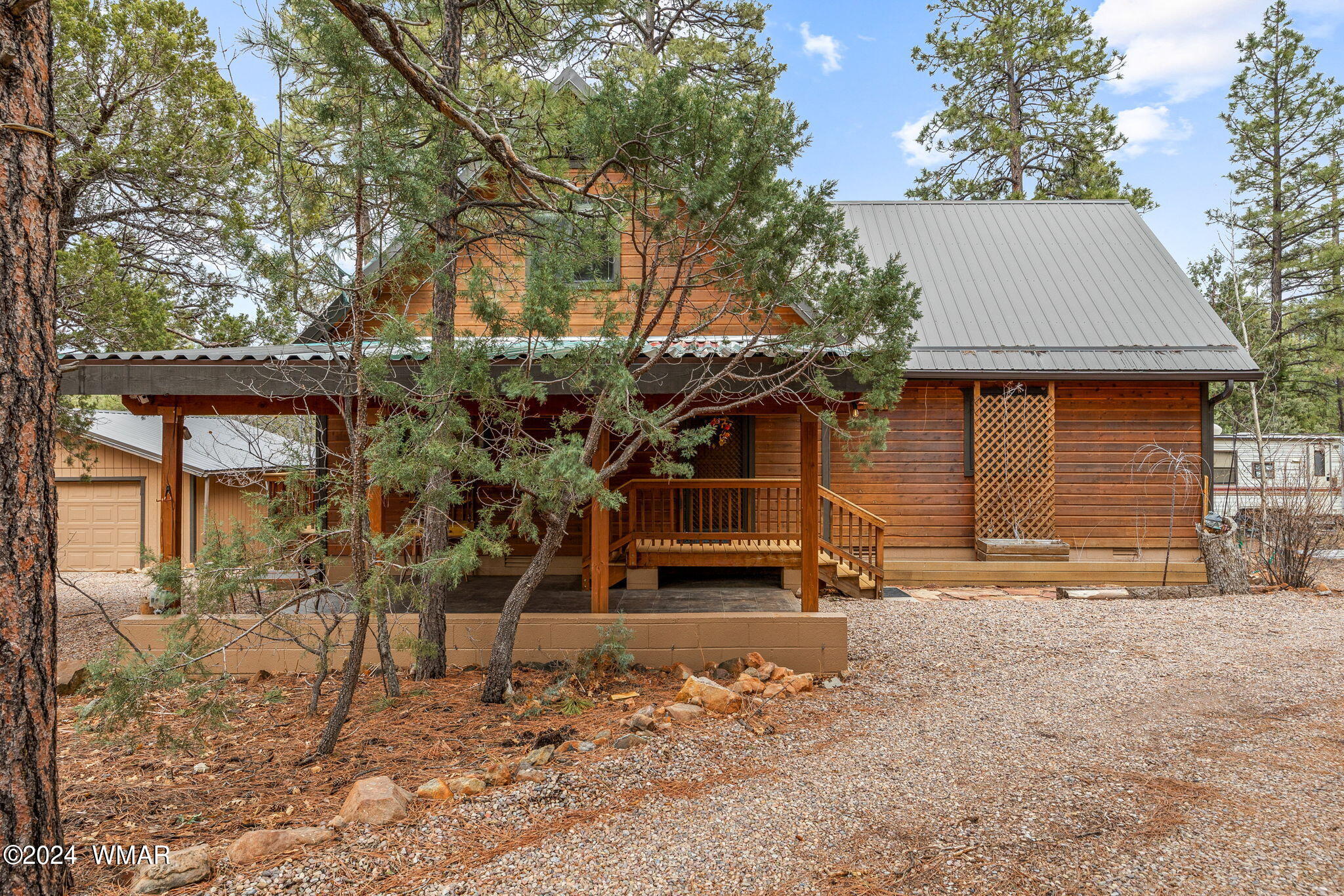 2097 Best Drive Overgaard, AZ 85933 - Photo 2 of 34 Gallery Image 2