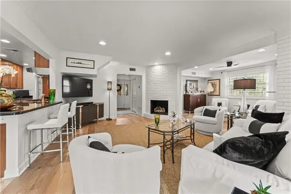 $689,000 | 3617 Edenborn Avenue, Metairie, LA 70002