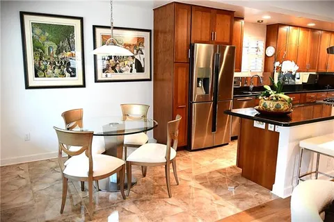 $689,000 | 3617 Edenborn Avenue, Metairie, LA 70002