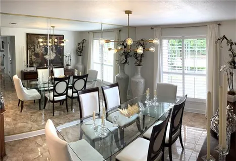 $689,000 | 3617 Edenborn Avenue, Metairie, LA 70002