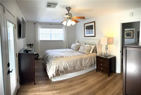 $689,000 | 3617 Edenborn Avenue, Metairie, LA 70002