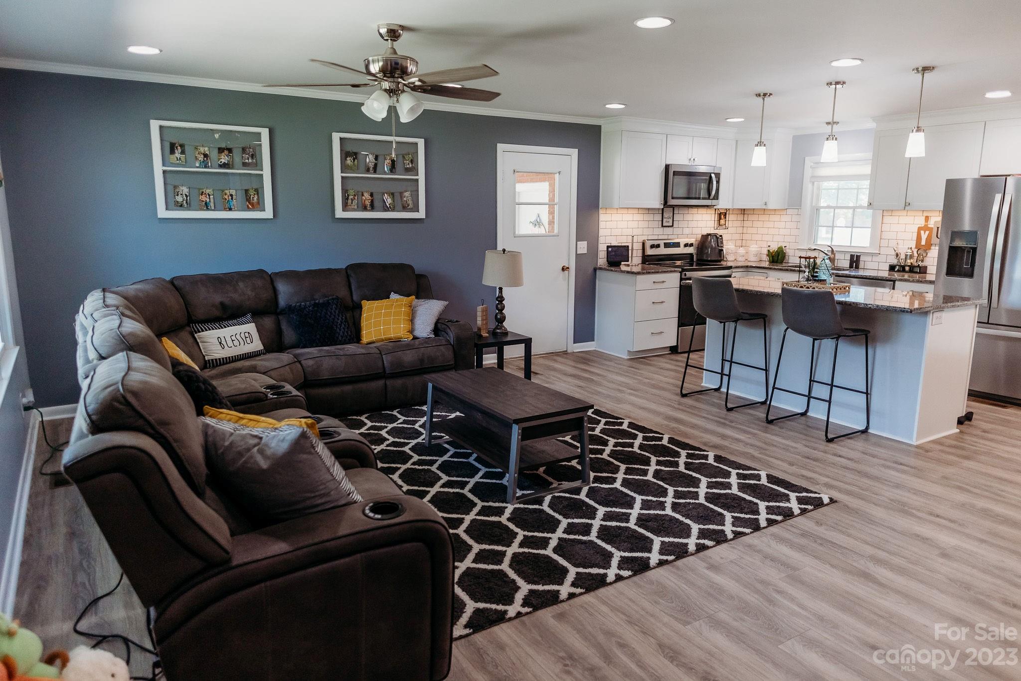 36391 Oakhurst Road Albemarle, NC 28001 - Photo 4 of 46 Gallery Image 4