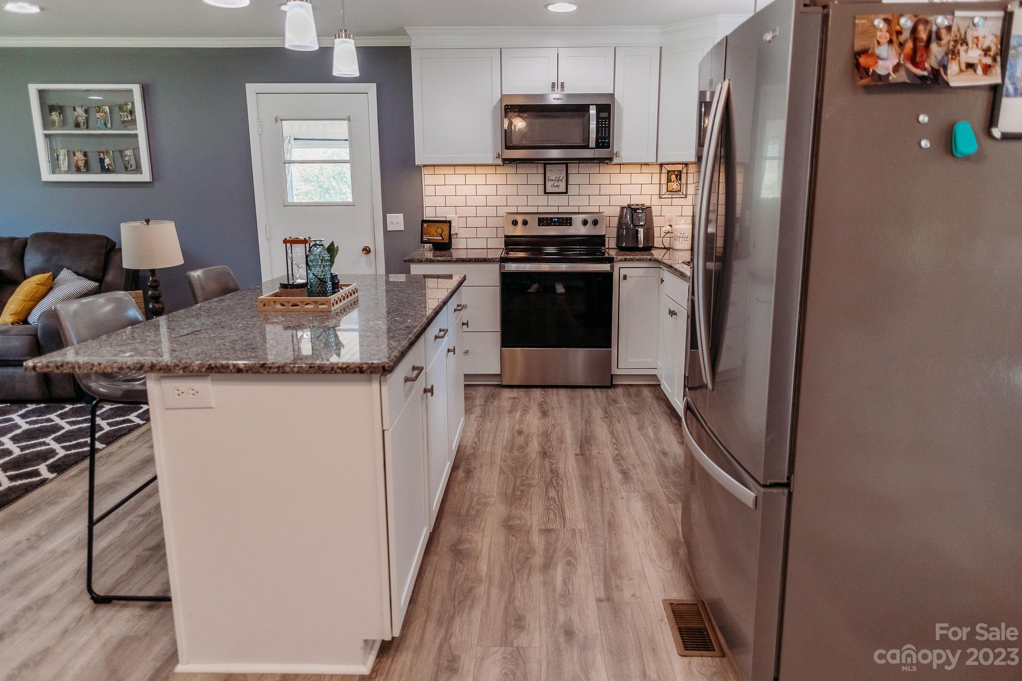 36391 Oakhurst Road Albemarle, NC 28001 - Photo 7 of 46 Gallery Image 7