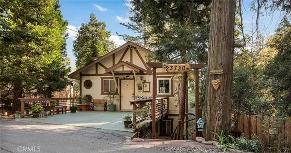 $350,000 | 23730 Scenic Drive, Crestline, CA 92325