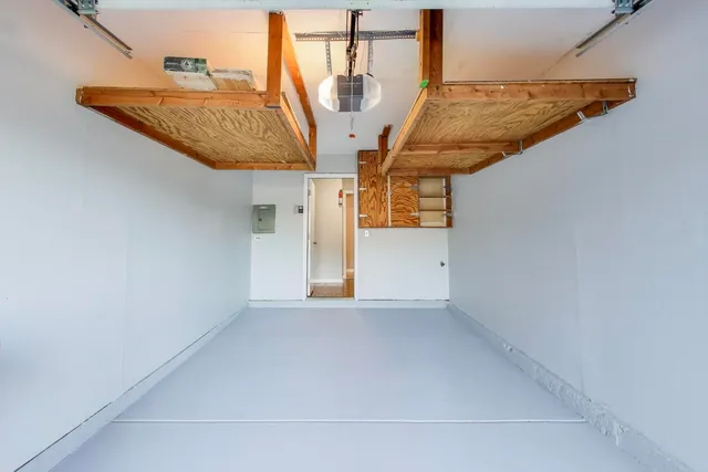 $289,990 | 106 Brittany Drive, Streamwood, IL 60107