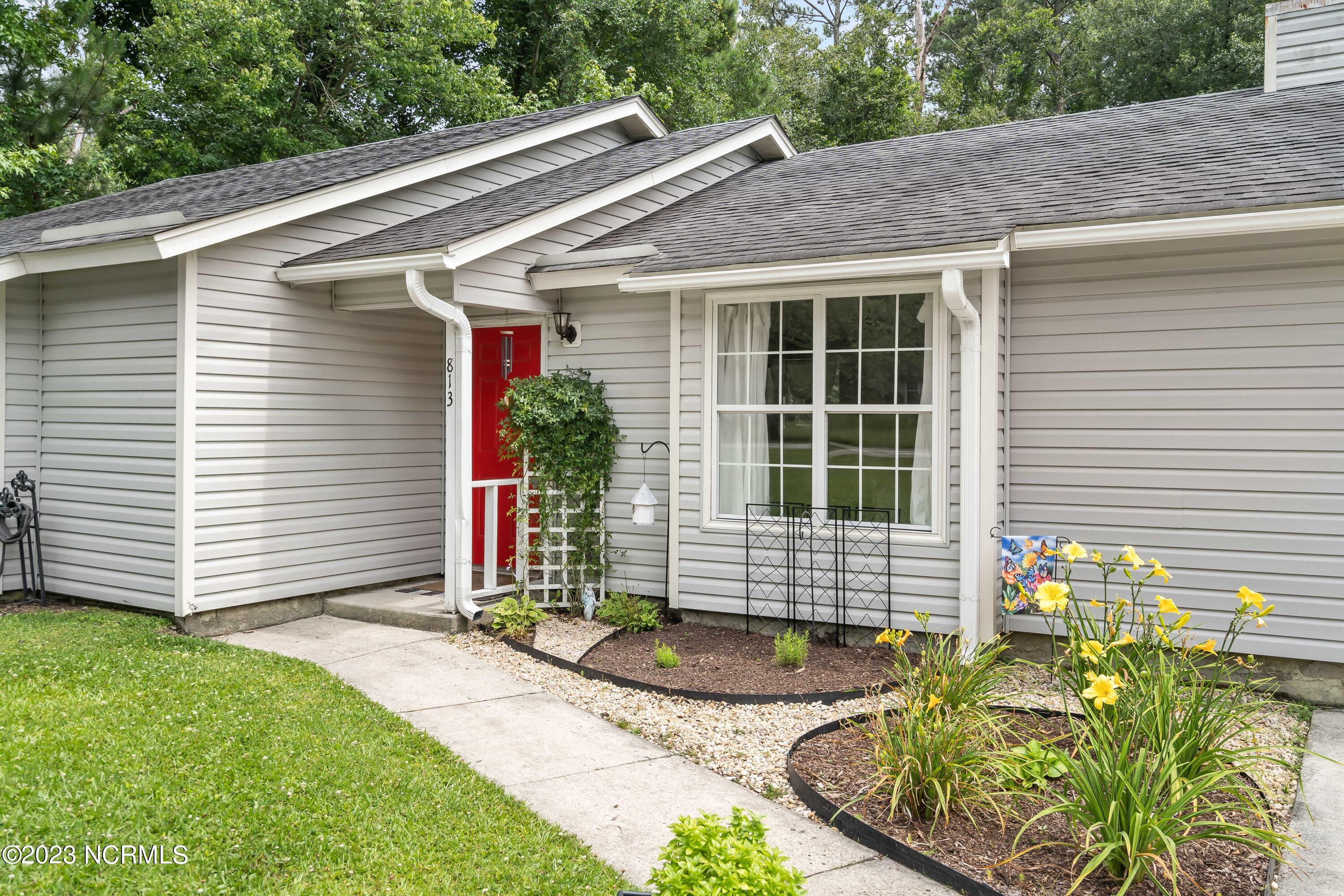 813 Mill River Road Jacksonville, NC 28540 - Photo 2 of 34 2