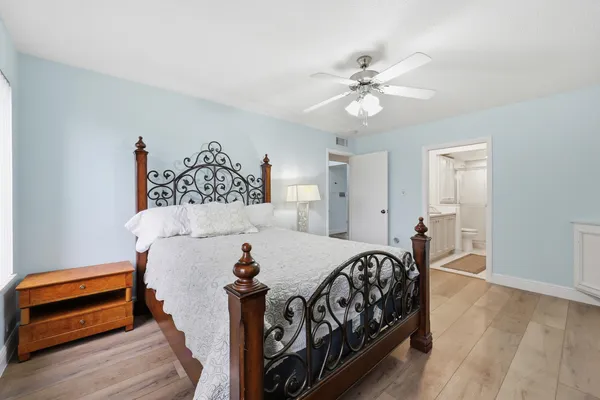 $220,000 | 5111 Southeast Miles Grant Road, Unit 102, Stuart, FL 34997