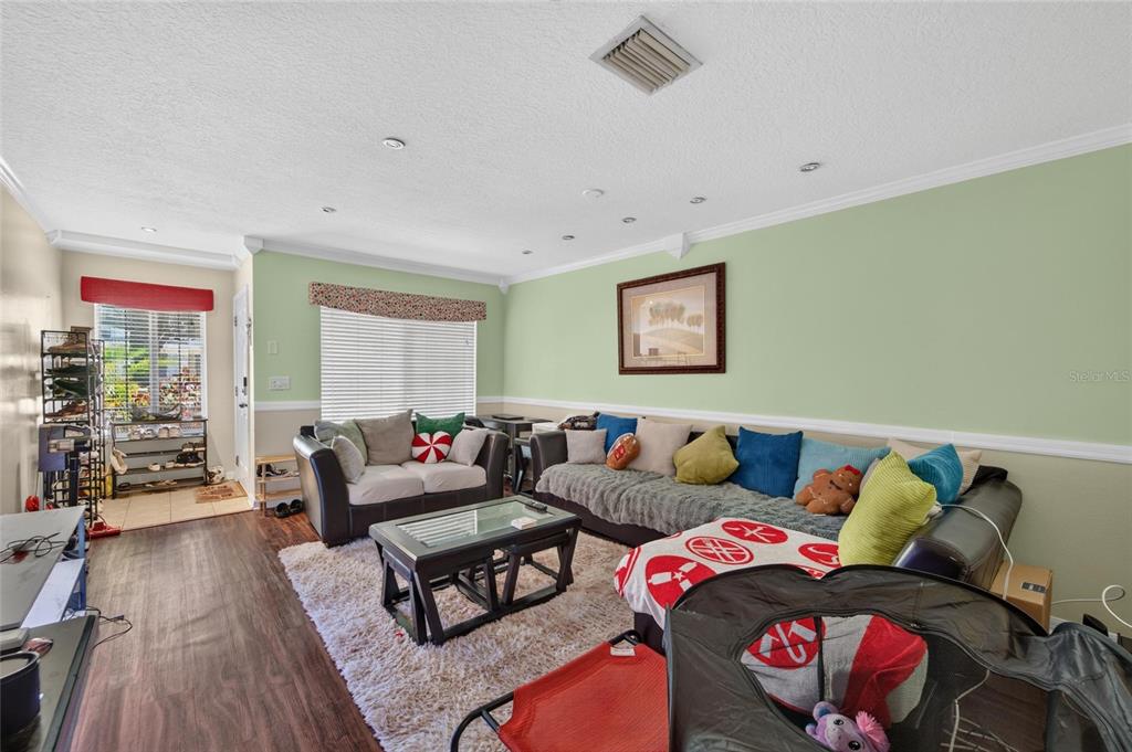 10818 Brickside Court Riverview, FL 33579 - Photo 4 of 46
