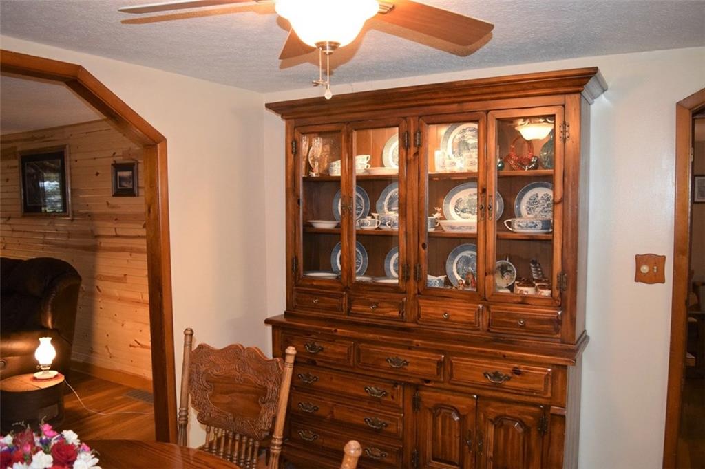 831 Clarksville Road Mercer, PA 16137 - Photo 5 of 25