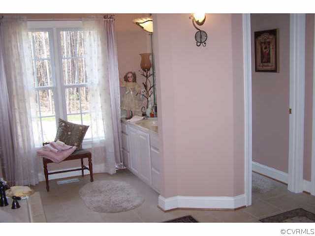15567 Coatesville Road Beaverdam, VA 23015 - Photo 8 of 10 Other - Master Bath has two separate vanities. It
