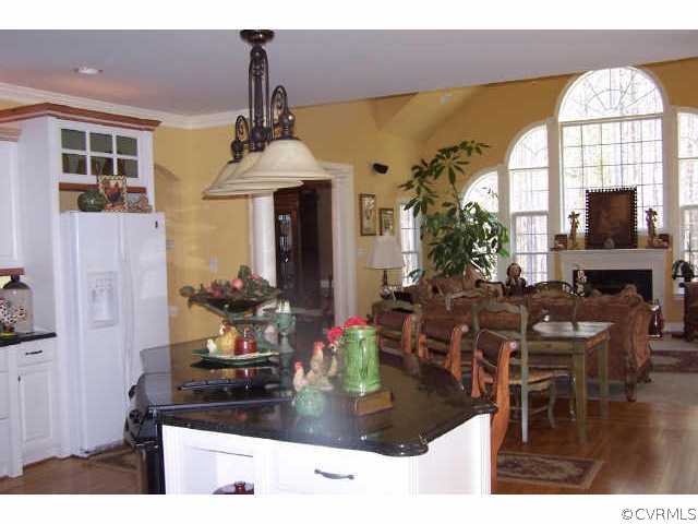 15567 Coatesville Road Beaverdam, VA 23015 - Photo 9 of 10 Other - Another view of Great Room & Kitchen