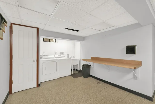 $1,700 | 8210 South 84th Avenue, Unit 1N, Justice, IL 60458