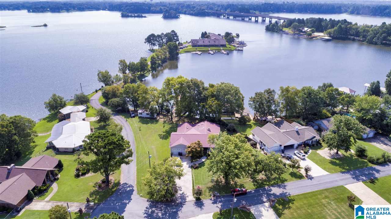 708 Cove Point Drive Riverside, AL 35135 - Photo 3 of 50