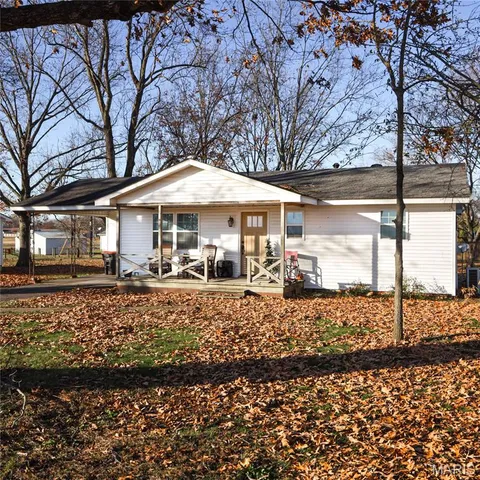 $160,000 | 709 Sand Road, Advance, MO 63730
