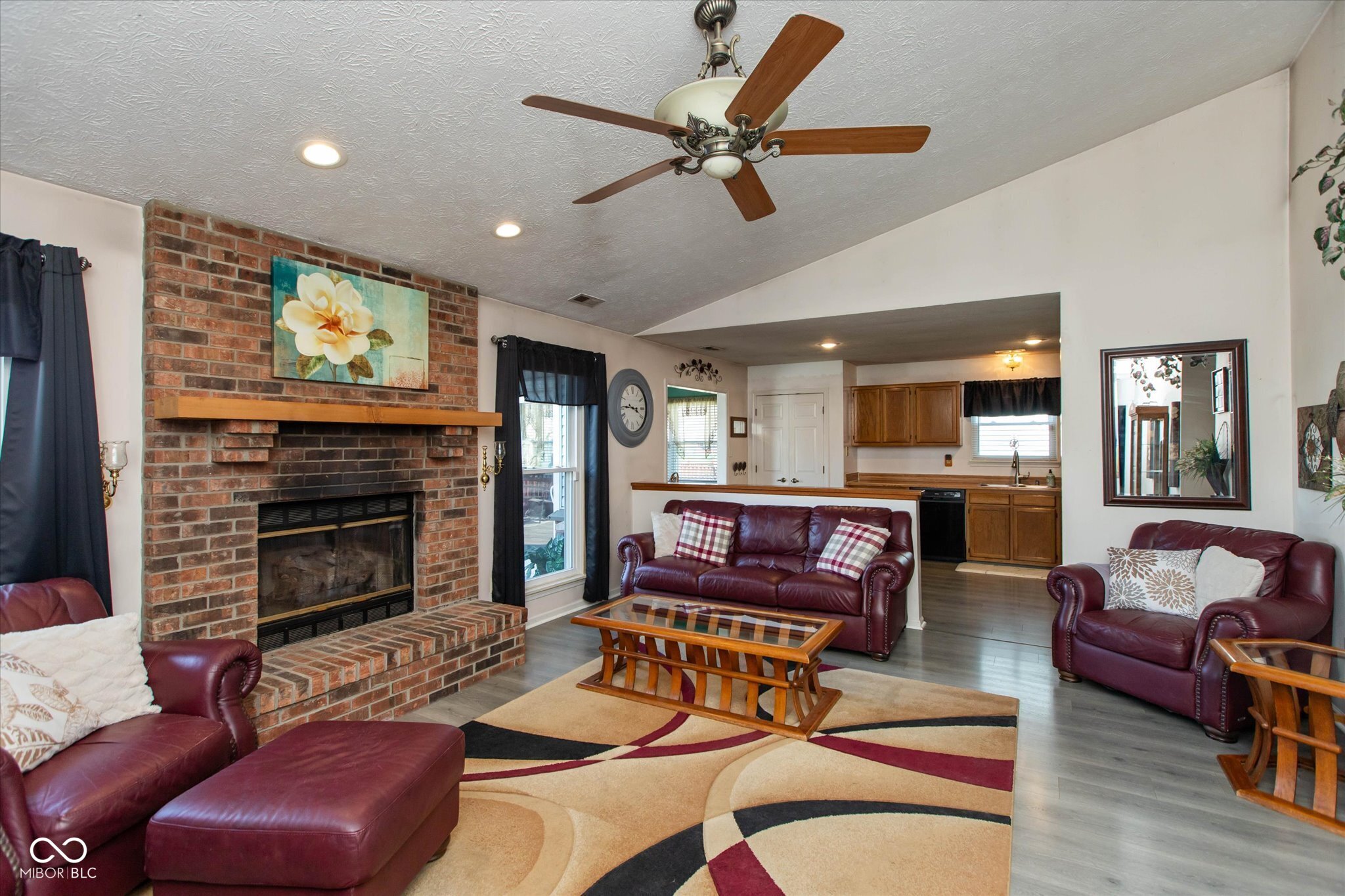 6324 Muirfield Way Indianapolis, IN 46237 - Photo 3 of 21