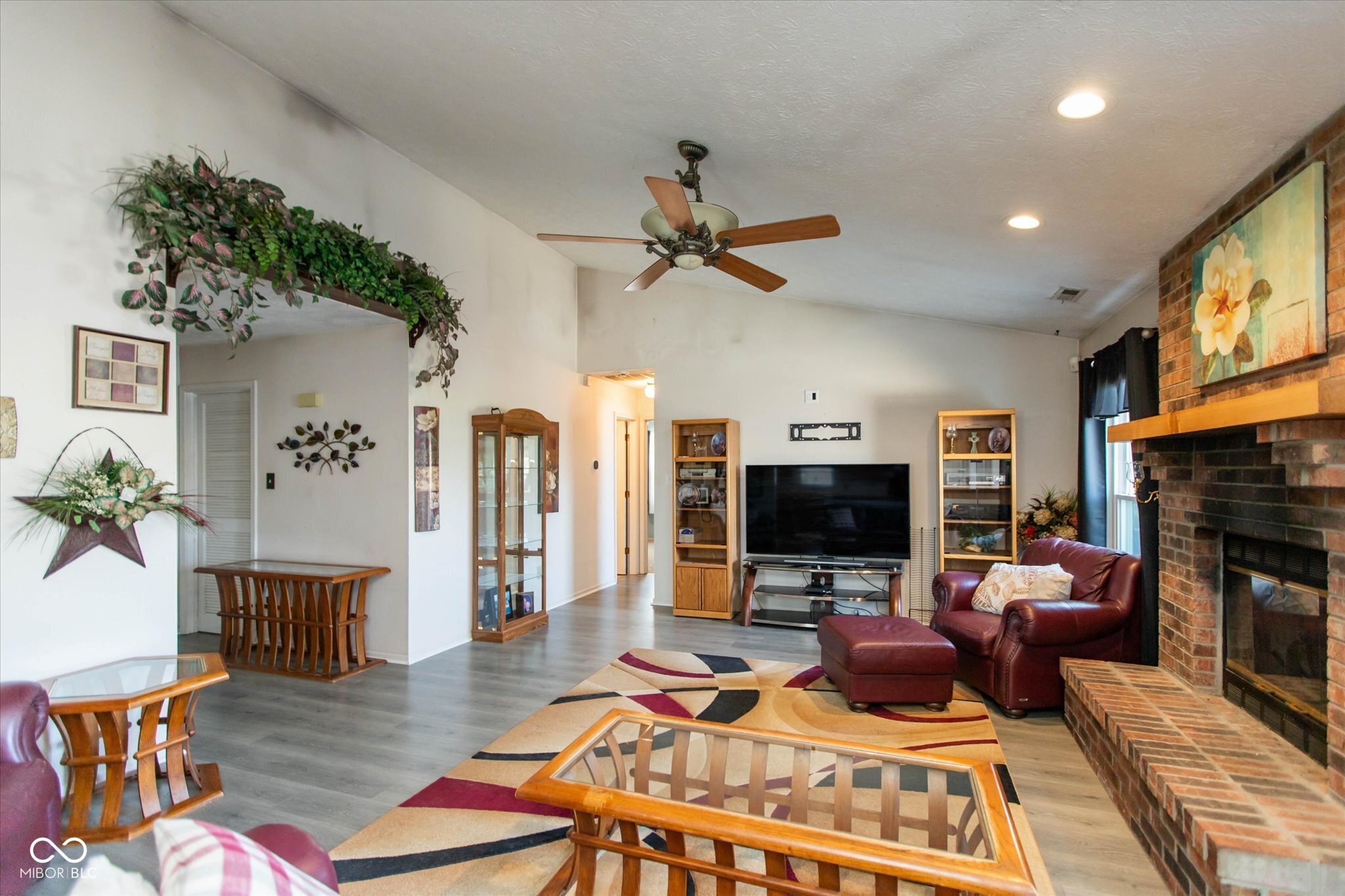 6324 Muirfield Way Indianapolis, IN 46237 - Photo 5 of 21