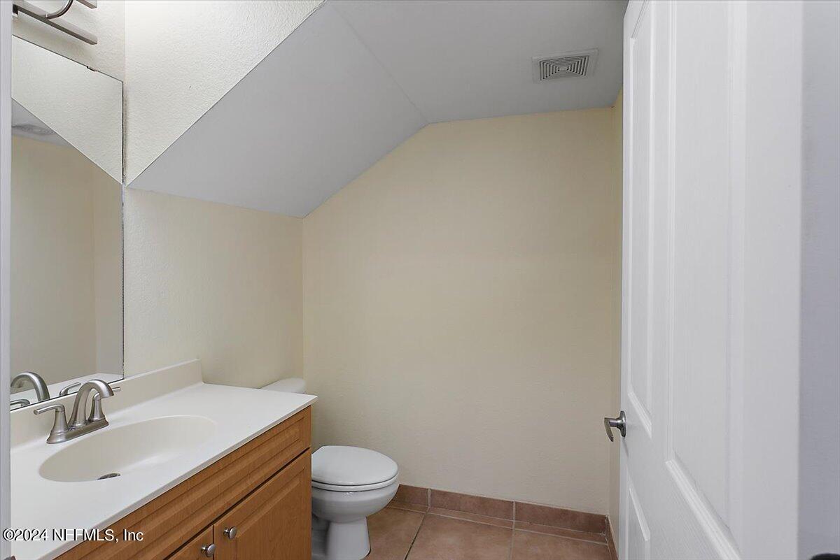 9745 Touchton Road, Unit 2807 Jacksonville, FL 32246 - Photo 11 of 36 08-Half Bath