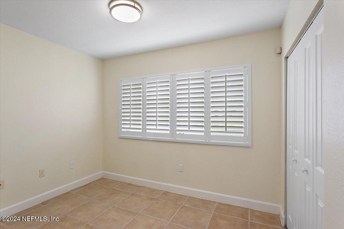 9745 Touchton Road, Unit 2807 Jacksonville, FL 32246 - Photo 14 of 36 12-Kitchen Dining