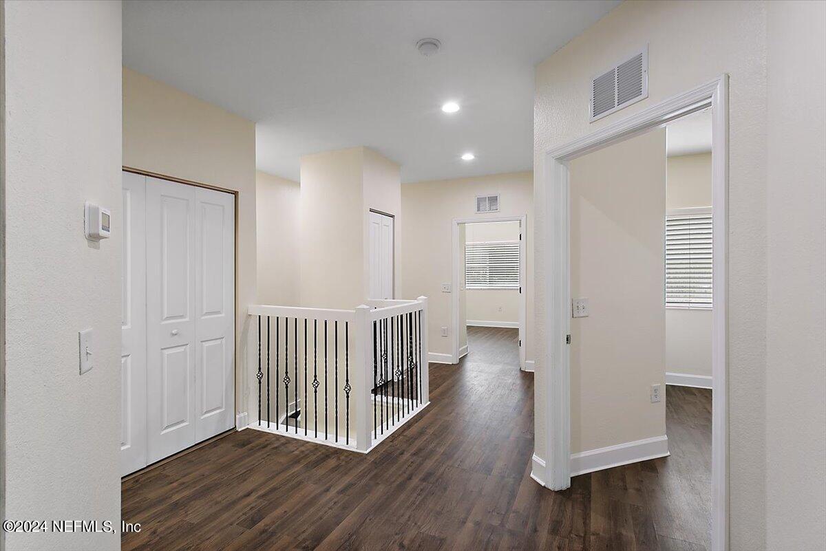 9745 Touchton Road, Unit 2807 Jacksonville, FL 32246 - Photo 15 of 36 13-Upstairs Landing
