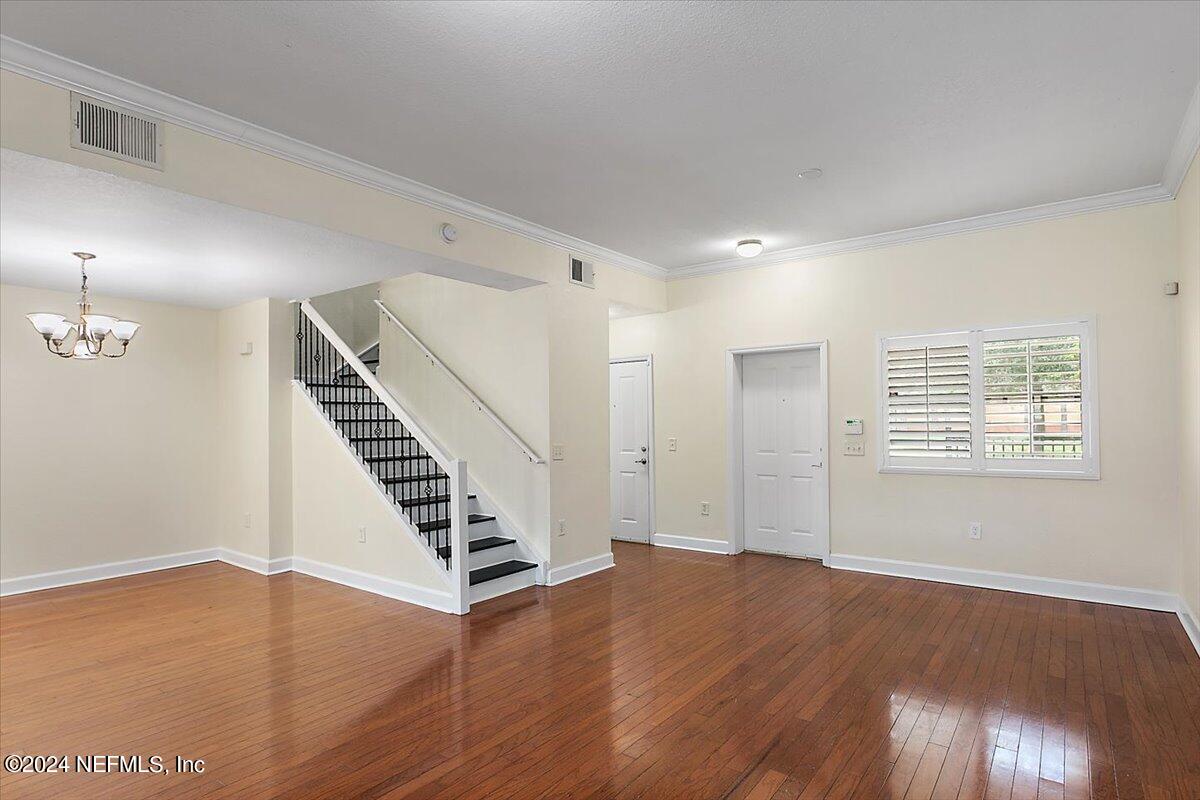 9745 Touchton Road, Unit 2807 Jacksonville, FL 32246 - Photo 6 of 36 05-Living Room