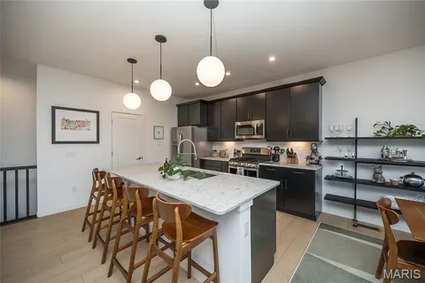 $624,000 | 819 Upland Loop, O'Fallon, MO 63368