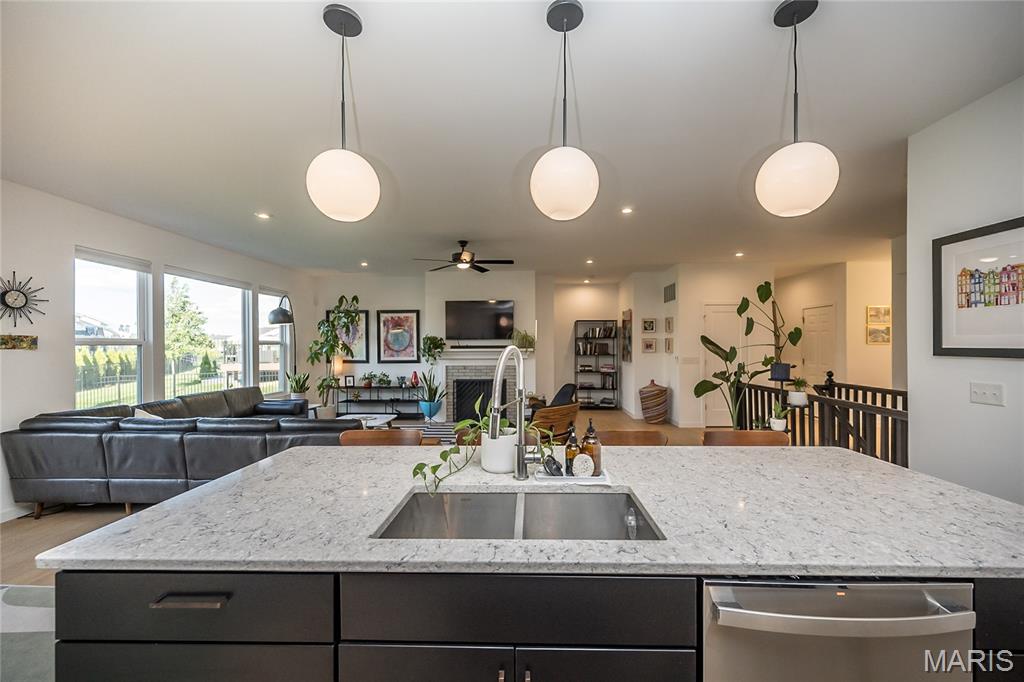 819 Upland Loop O'Fallon, MO 63368 - Photo 15 of 45