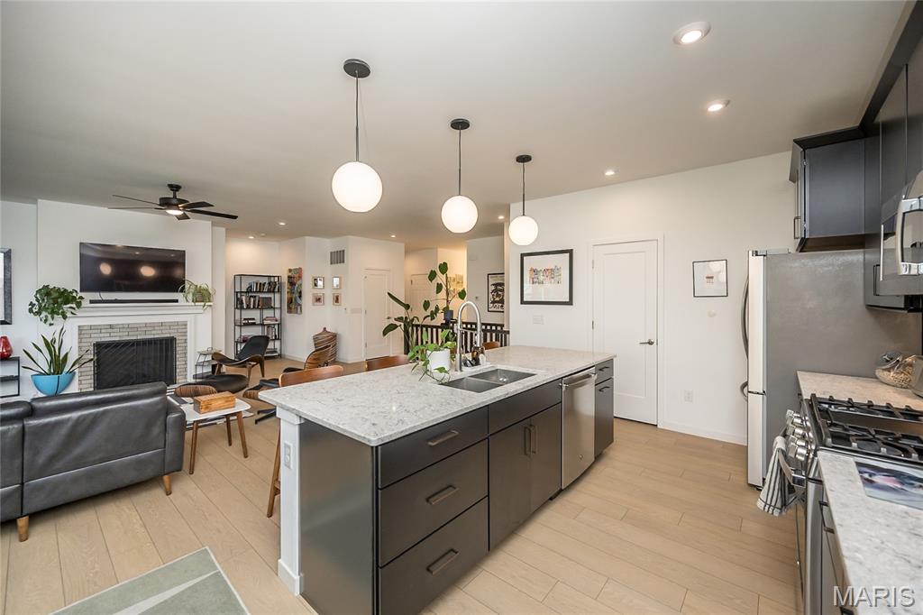 819 Upland Loop O'Fallon, MO 63368 - Photo 16 of 45