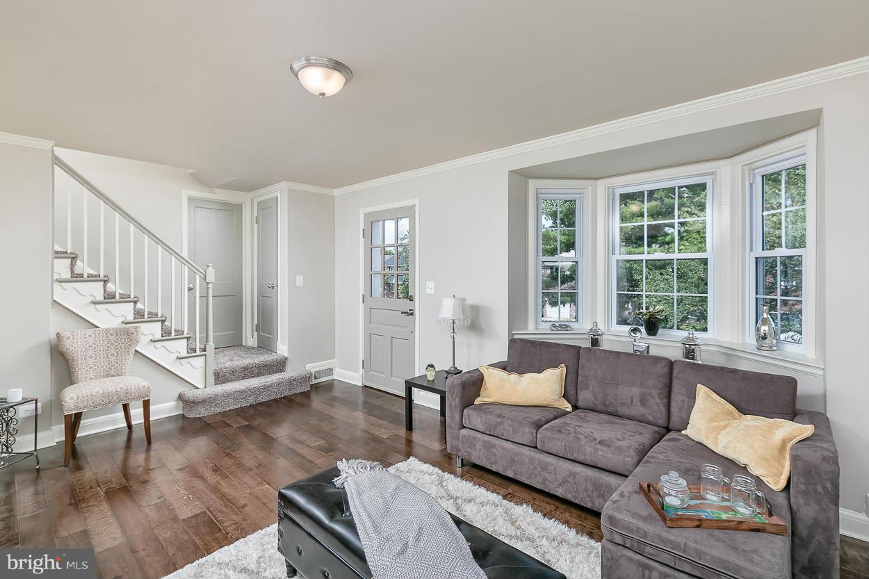 4 Dunmore Road Baltimore, MD 21228 - Photo 24 of 24 Open Floor Plan with Hardwood Floors