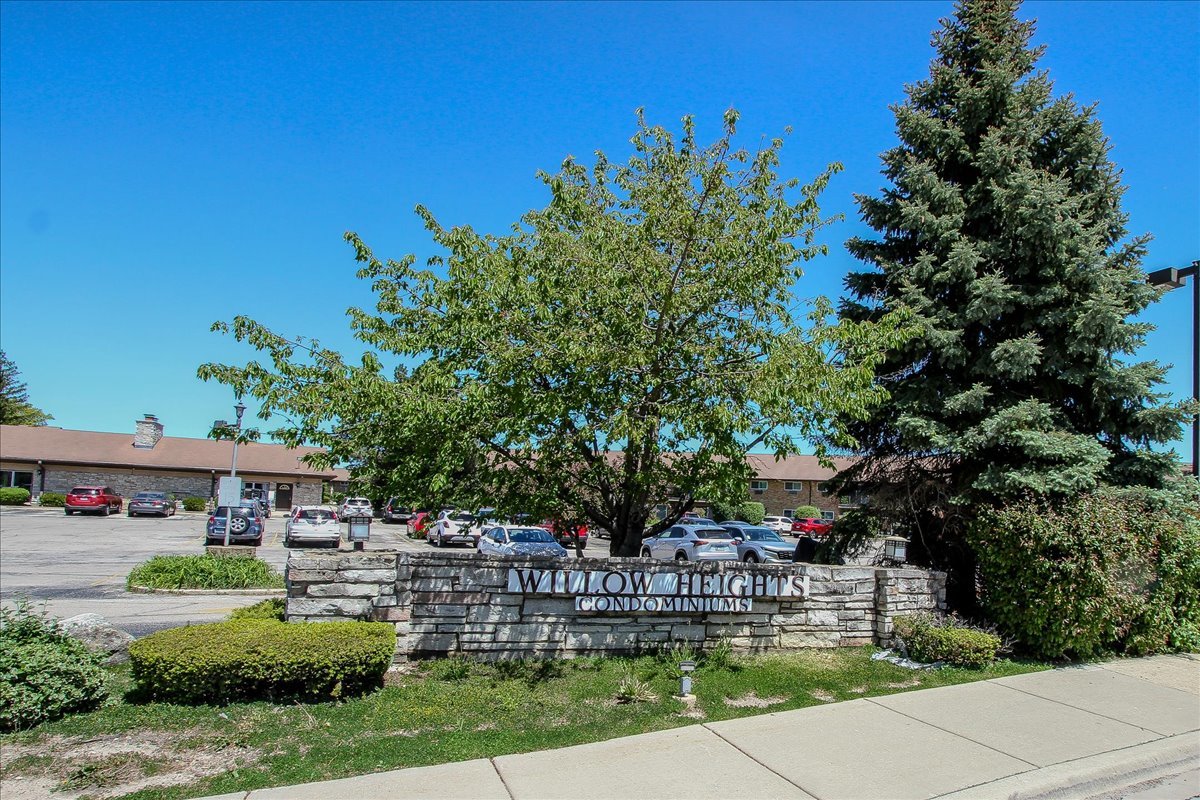 834 East Old Willow Road, Unit 209 Prospect Heights, IL 60070 - Photo 22 of 22