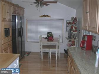 682 White Horse Hamilton Square Road Hamilton, NJ 08610 - Photo 4 of 12 Kitchen