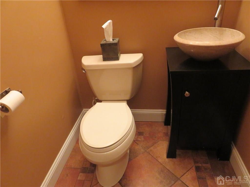 54 Fairfield Road Princeton, NJ 08540 - Photo 6 of 22 a bathroom with a toilet and a sink