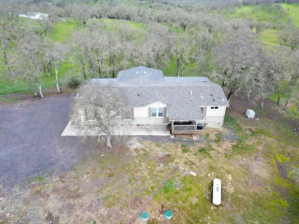 $699,000 | 3570 Stagecoach Road, Copperopolis, CA 95228