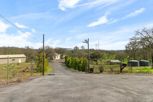 $699,000 | 3570 Stagecoach Road, Copperopolis, CA 95228