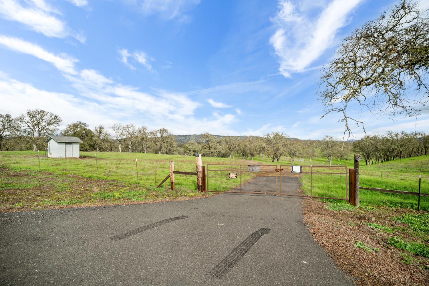 3570 Stagecoach Road Copperopolis, CA 95228 - Photo 7 of 67 Second Entrance: Notice the pump house has a independent electrical meter for possible additional building, check with county.