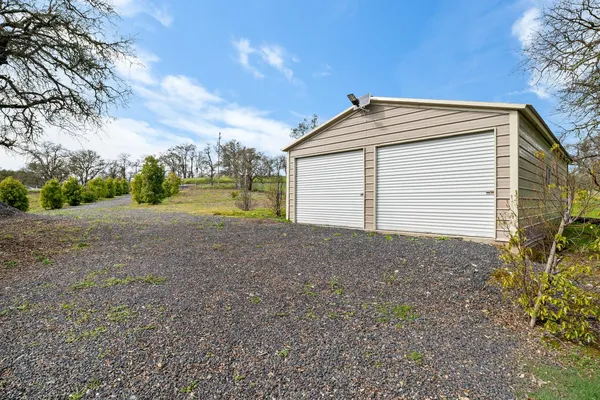 $699,000 | 3570 Stagecoach Road, Copperopolis, CA 95228