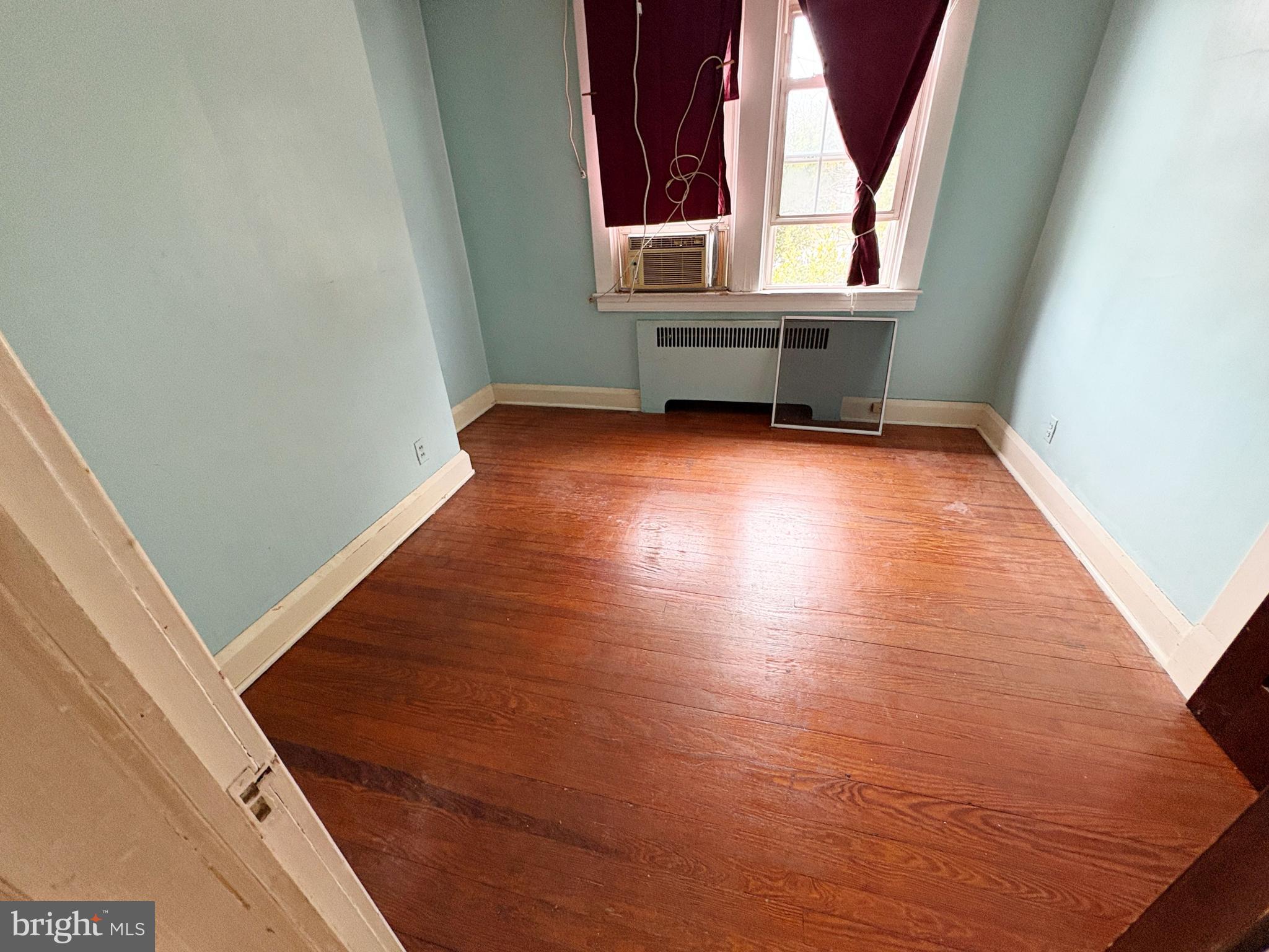 4321 Annapolis Road Baltimore, MD 21227 - Photo 15 of 17 Bedroom