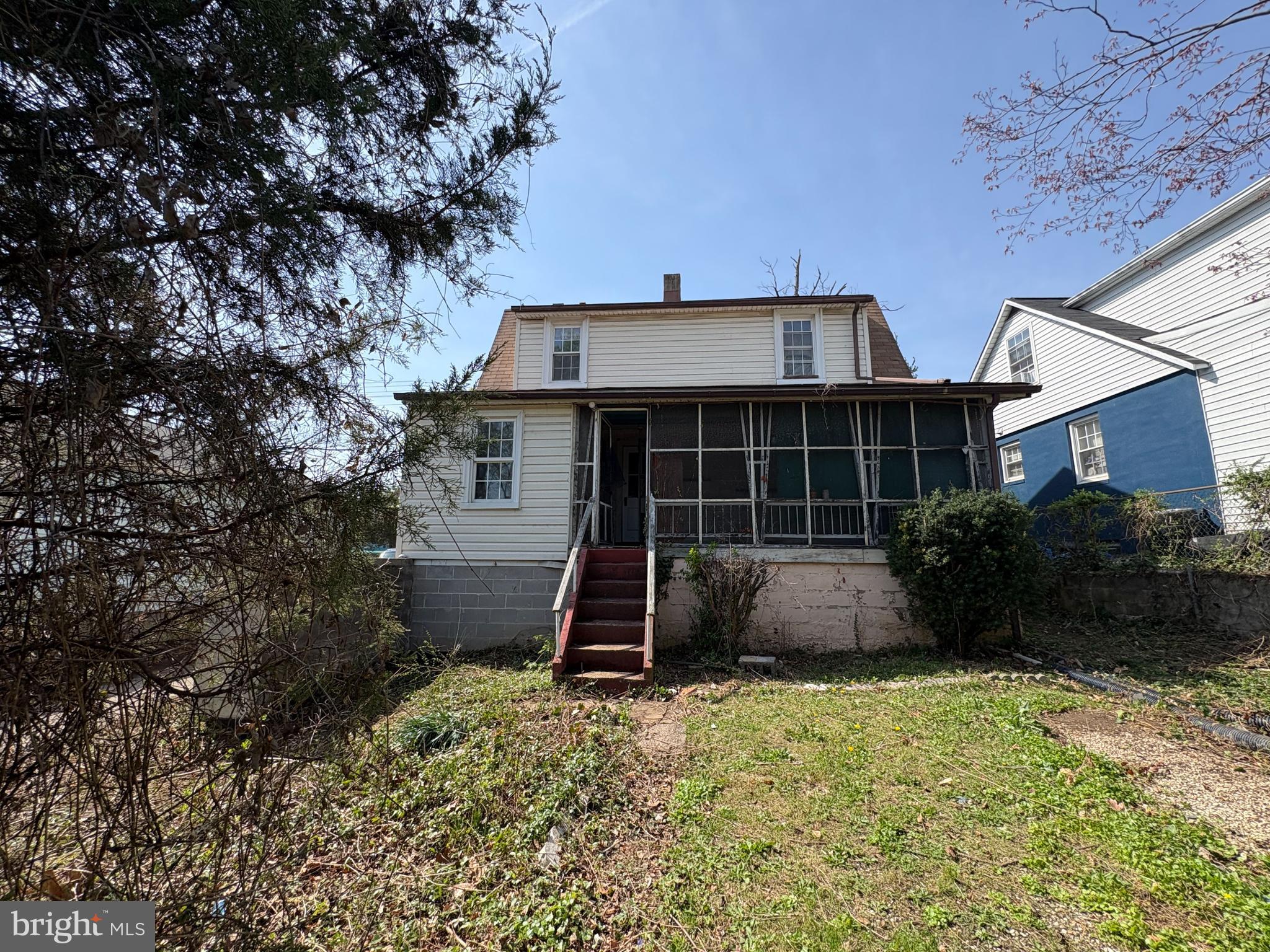 4321 Annapolis Road Baltimore, MD 21227 - Photo 4 of 17 Rear