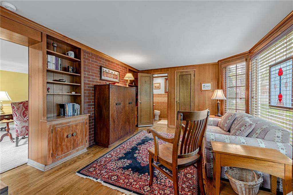 128 Spring Grove Road Pittsburgh, PA 15235 - Photo 5 of 25 Gallery Image 5