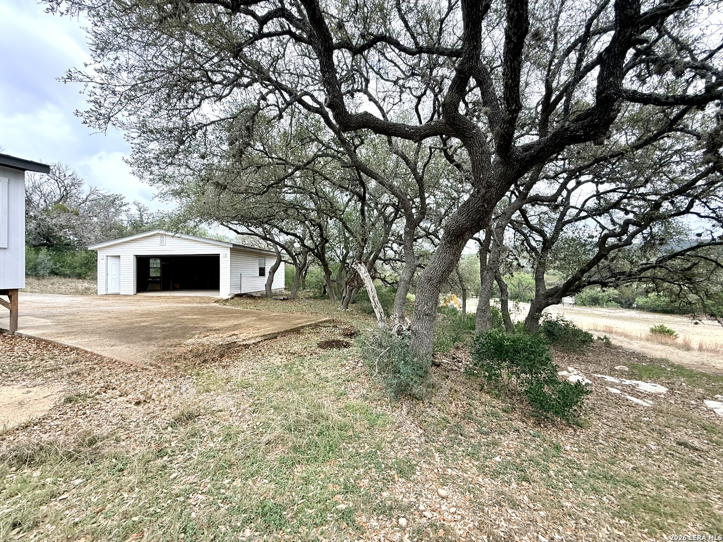 182 Laurel Ridge Drive Lakehills, TX 78063 - Photo 29 of 32