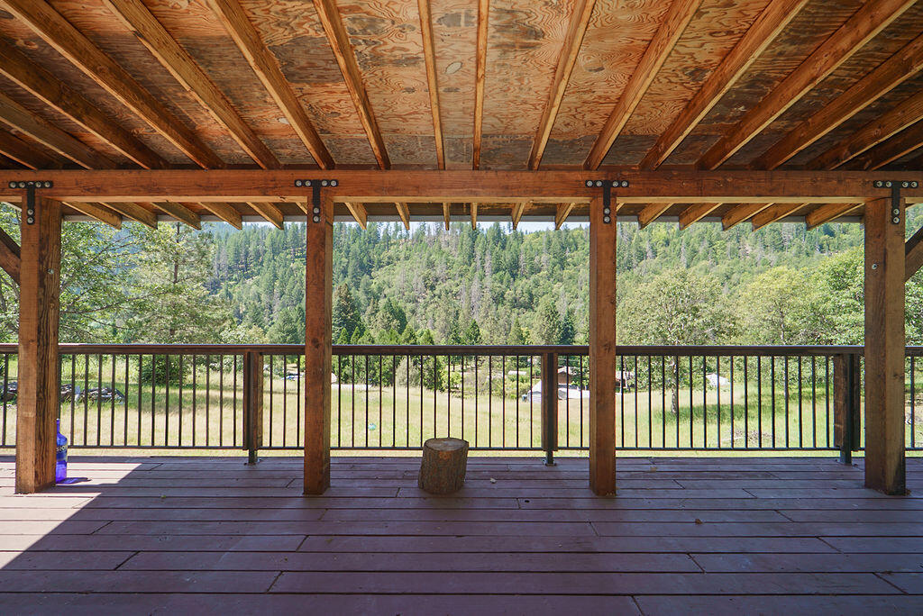 331 Steel Bridge Road Douglas City, CA 96024 - Photo 28 of 43 deck
