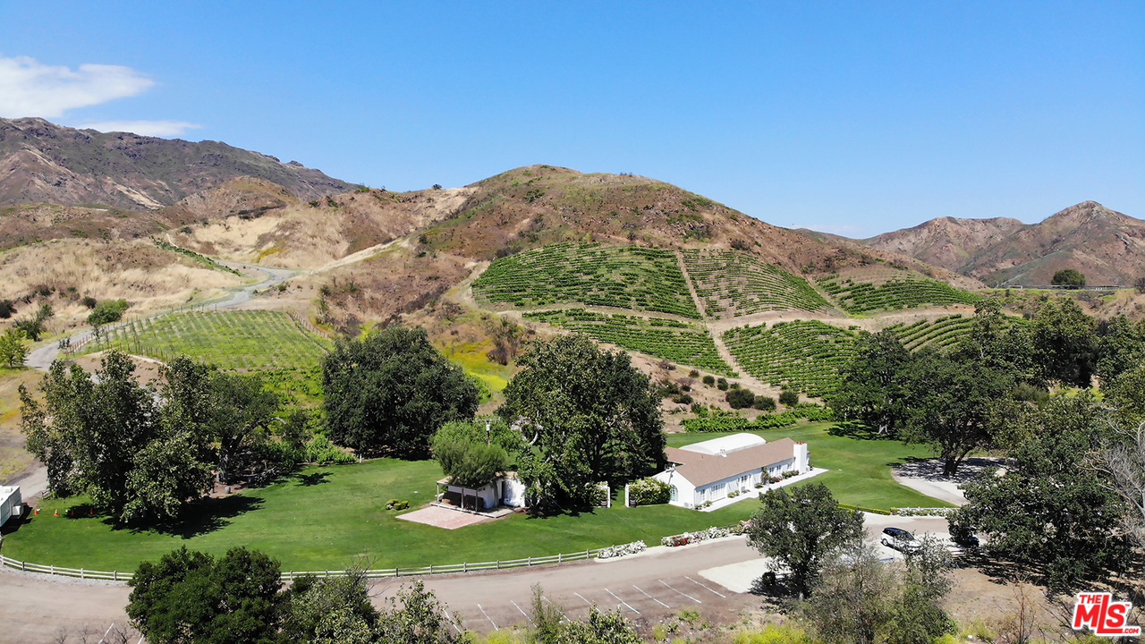 2714 Triunfo Canyon Road Agoura Hills, CA 91301 - Photo 2 of 29