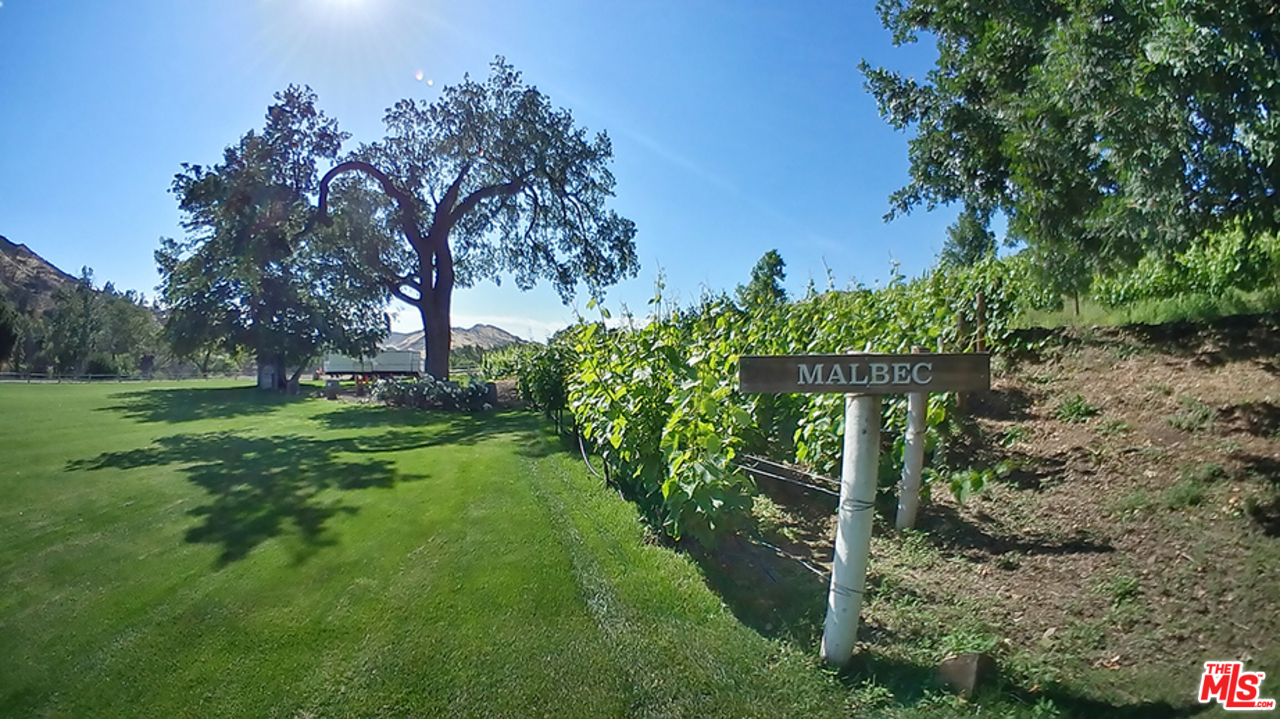 2714 Triunfo Canyon Road Agoura Hills, CA 91301 - Photo 12 of 29