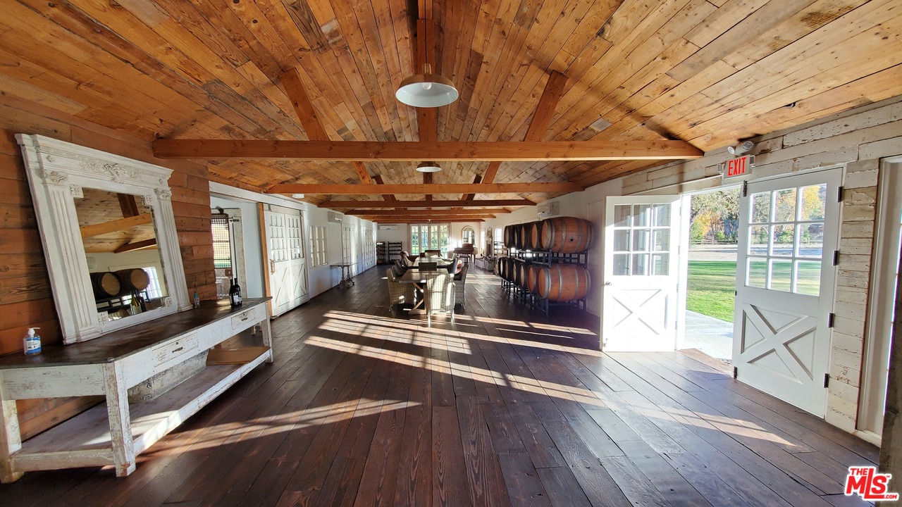 2714 Triunfo Canyon Road Agoura Hills, CA 91301 - Photo 19 of 29