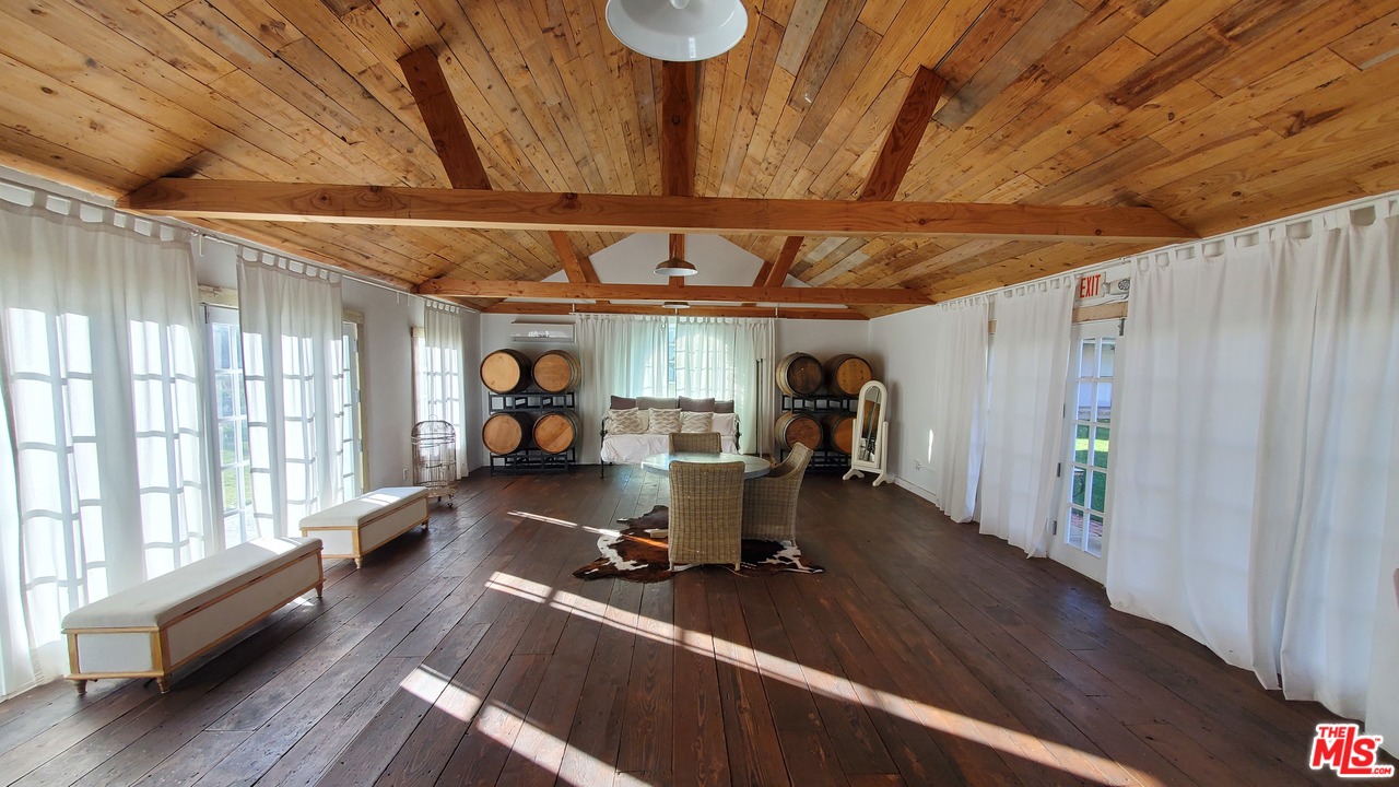 2714 Triunfo Canyon Road Agoura Hills, CA 91301 - Photo 23 of 29