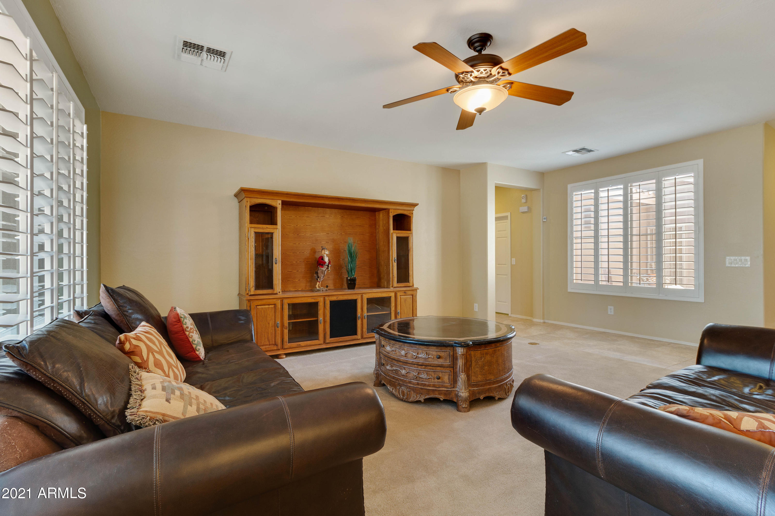 42504 Abbey Road Maricopa, AZ 85138 - Photo 14 of 58 Family Room